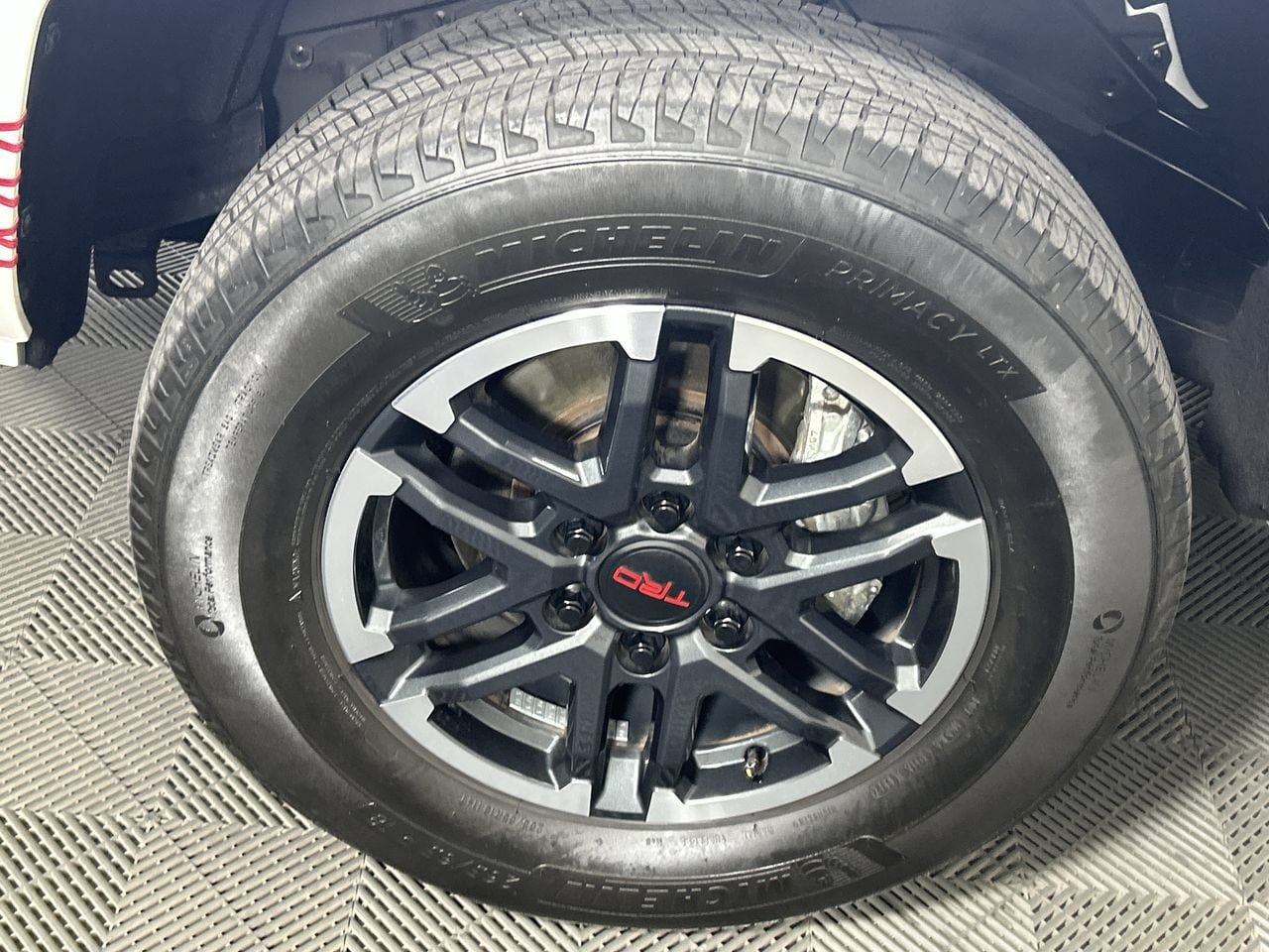 Used 2024 Toyota Tacoma TRD Sport RWD image 10