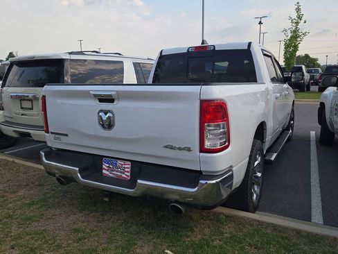 Used 2019 RAM 1500 Big Horn AWD/4WD image 3