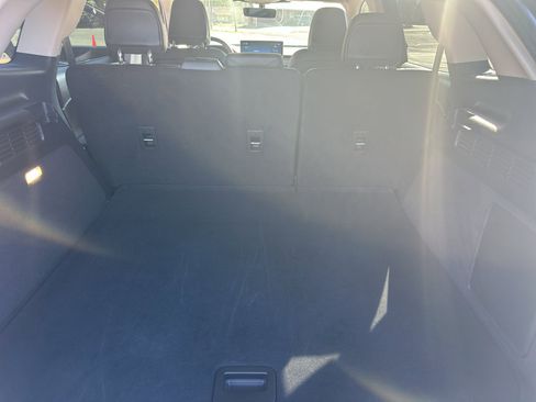 Used 2022 Lincoln Nautilus FWD w/ Premium Package image 13