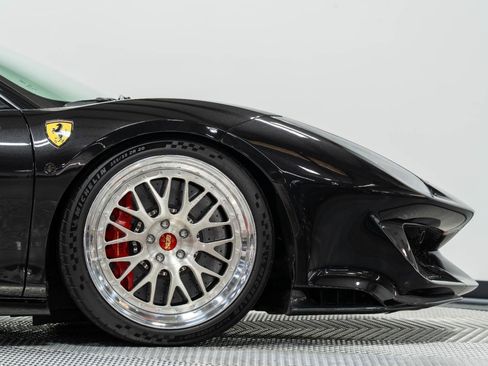 Used 2019 Ferrari 488 Pista Coupe RWD image 23