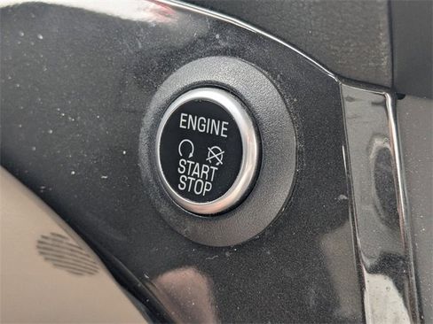 Used 2017 Ford Escape Titanium w/ Equipment Group 301A image 31