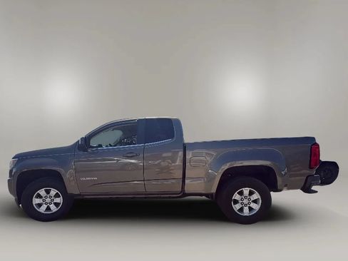 Used 2015 Chevrolet Colorado W/T w/ WT Convenience Package RWD image 4