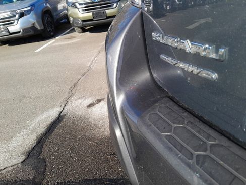 Used 2022 Subaru Crosstrek 2.0i Premium w/ Moonroof Package image 39