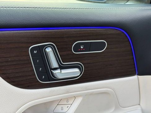 New 2026 Mercedes-Benz GLB 250 GLB 250 image 4