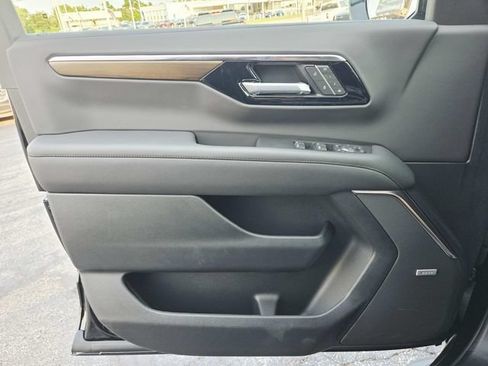 New 2026 Chevrolet Tahoe High Country w/ Sun And Tow Package AWD/4WD image 34