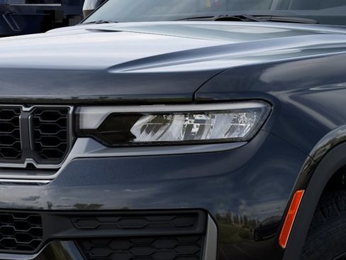 New 2026 Jeep Grand Cherokee L 4WD image 10