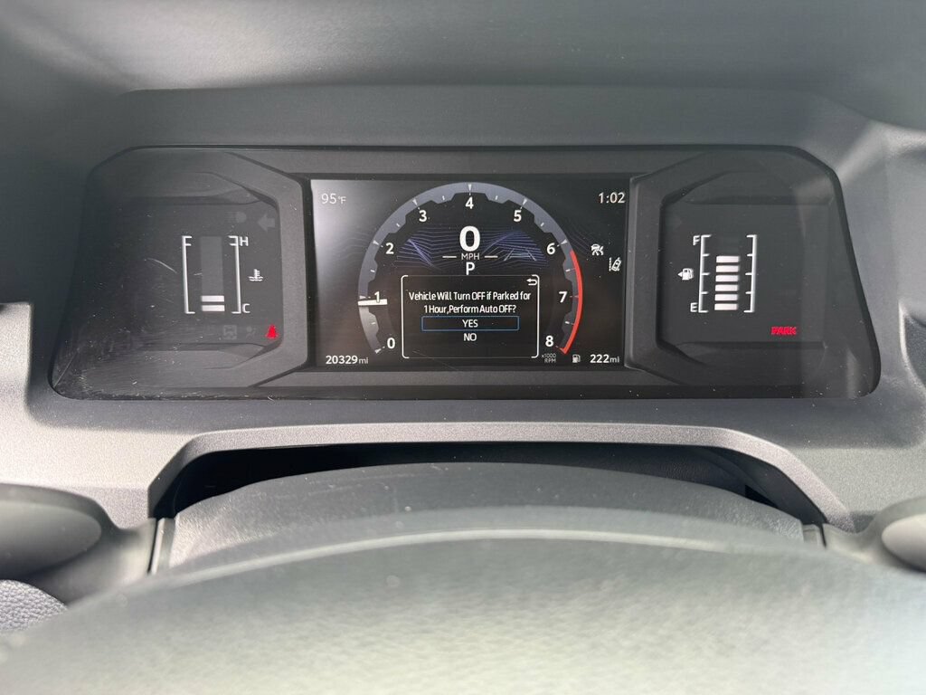 Used 2025 Toyota 4Runner SR5 AWD/4WD image 4