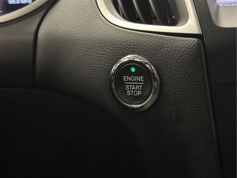 Used 2015 Ford Edge SEL w/ Equipment Group 201A image 19