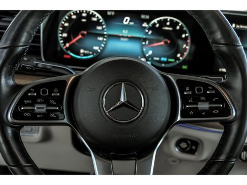 Used 2023 Mercedes-Benz GLE 450 4MATIC image 17