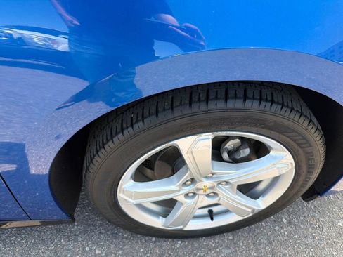 Used 2016 Chevrolet Volt LT w/ Comfort Package FWD image 18