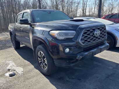 Used 2021 Toyota Tacoma TRD Sport w/ Technology Package