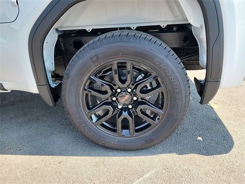 New 2026 GMC Sierra 1500 Elevation image 27