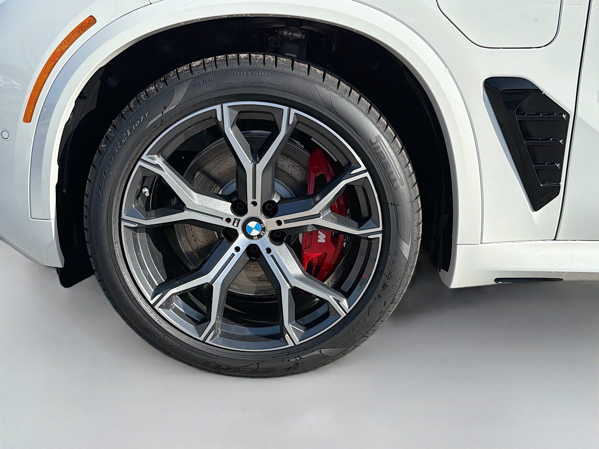 New 2026 BMW X5 xDrive50e w/ M Sport Package AWD/4WD image 42