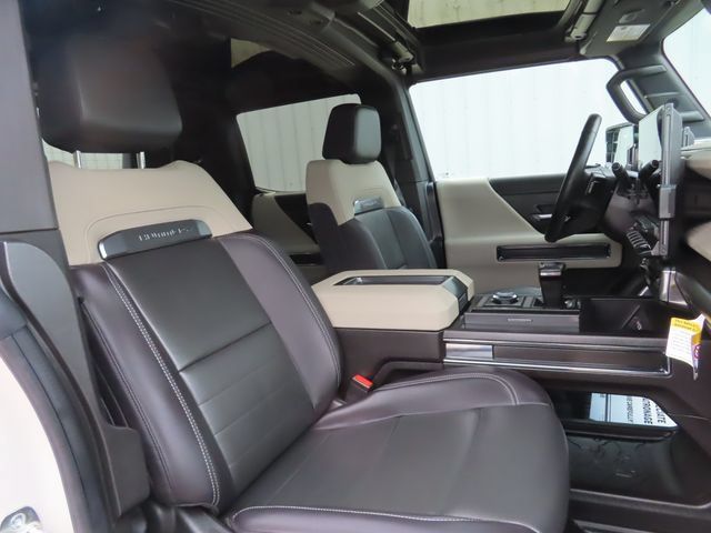 New 2026 GMC Hummer EV 4x4 Crew Cab w/ LPO, Sport Package image 27