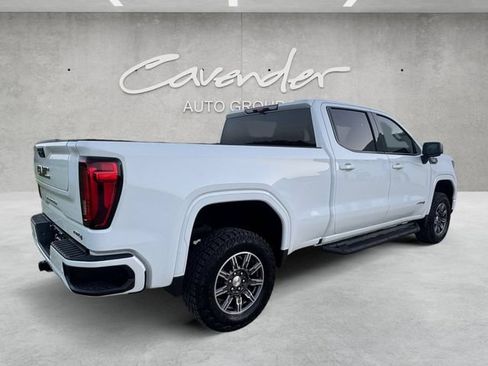 Used 2025 GMC Sierra 1500 AT4 w/ Technology Package AWD/4WD image 16