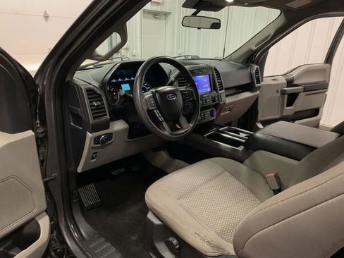 Used 2020 Ford F150 XLT image 43