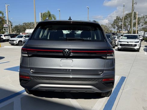 New 2026 Volkswagen Taos S image 4