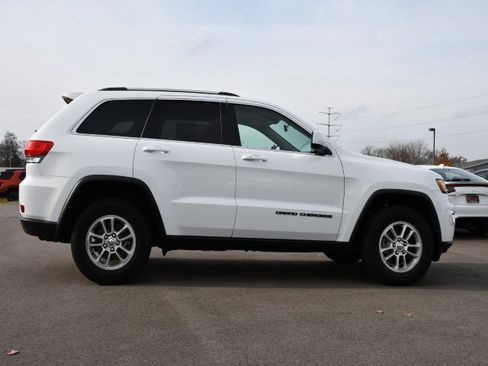 Used 2018 Jeep Grand Cherokee Laredo image 8
