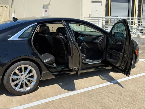 Used 2014 Cadillac XTS Luxury image 19