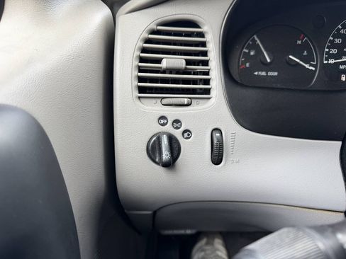 Used 2000 Ford Ranger XLT RWD image 12