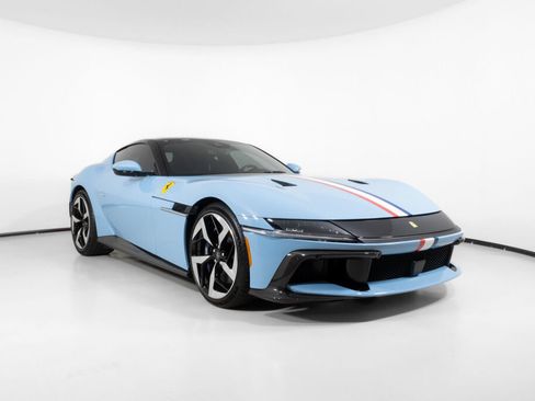 Used 2025 Ferrari 12Cilindri RWD image 11
