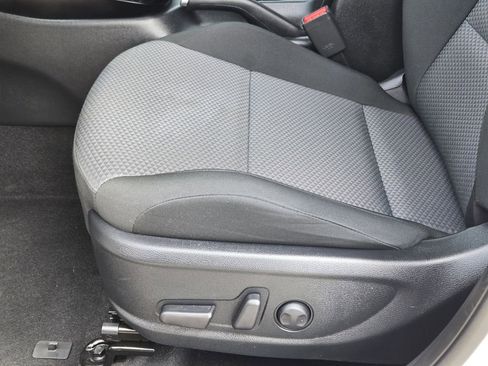 Certified 2025 Kia Soul S FWD image 26