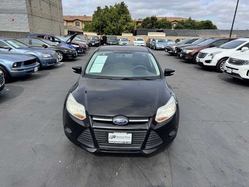 Used 2013 Ford Focus SE FWD image 11