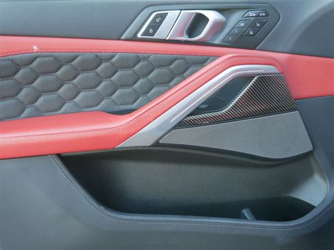 Used 2022 BMW X6 M w/ Competition Package image 9