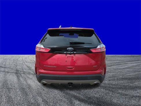 Used 2024 Ford Edge Titanium w/ Equipment Group 301A image 5