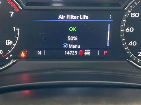 Used 2020 Cadillac XT4 Premium Luxury image 28