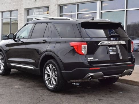 Used 2022 Ford Explorer Limited w/ Equipment Group 301A image 4