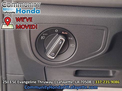 Used 2019 Volkswagen Atlas SE w/ Panoramic Sunroof Package FWD image 28