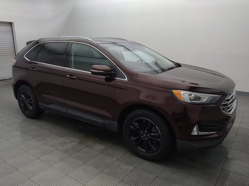 Used 2020 Ford Edge SEL FWD image 11