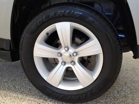 Used 2016 Jeep Compass Sport w/ Power Value Group AWD/4WD image 7