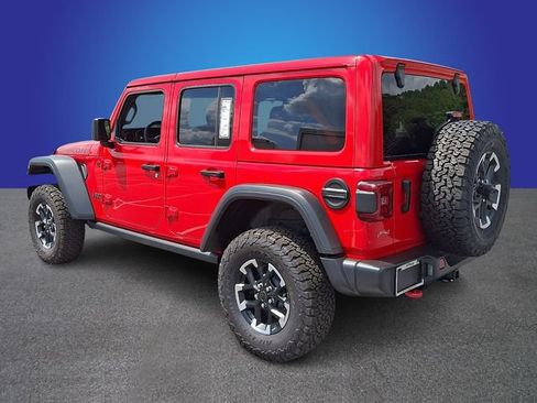 Used 2025 Jeep Wrangler Unlimited Rubicon AWD/4WD image 6