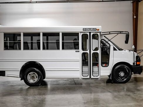 Used 2007 Chevrolet Express 3500 w/ School Bus Package image 13