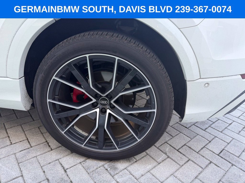 Used 2023 Audi Q8 Prestige AWD/4WD image 17