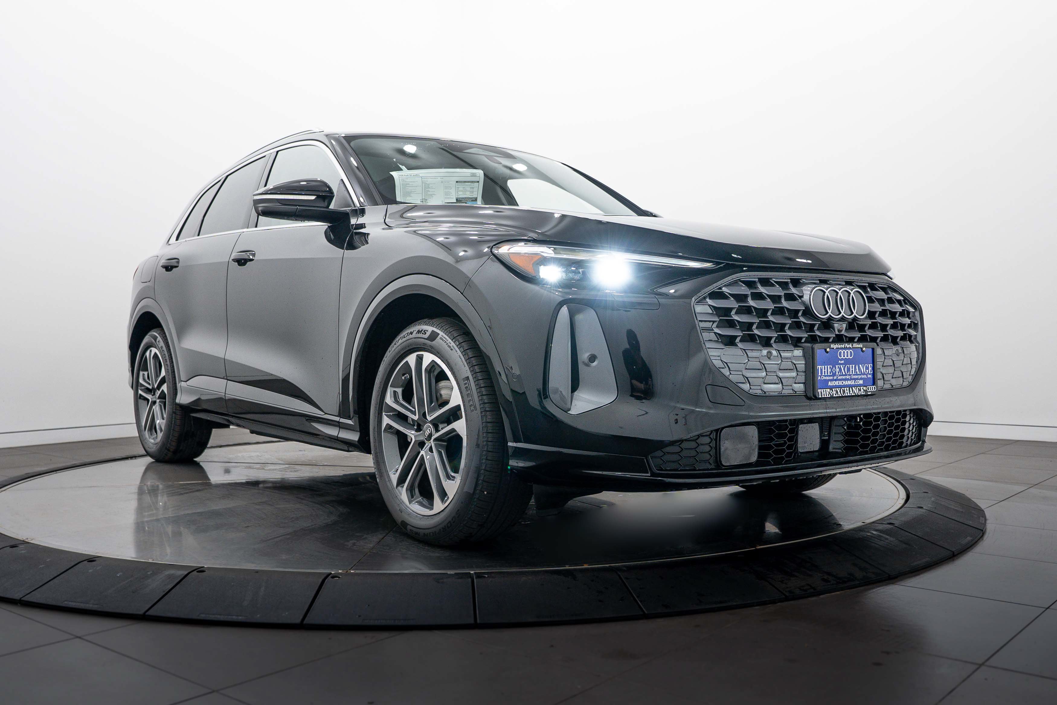 New 2026 Audi Q5 Prestige AWD/4WD image 1