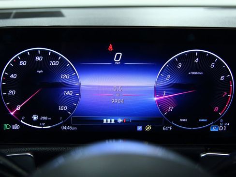 Certified 2025 Mercedes-Benz GLB 250 4MATIC image 11