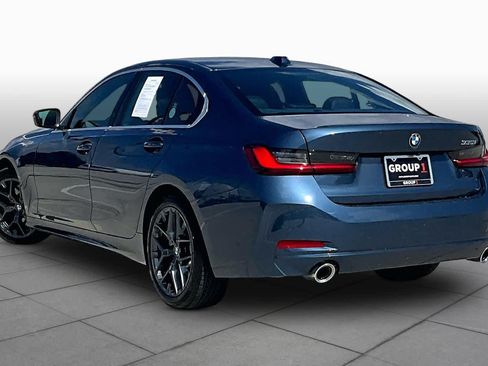 Used 2025 BMW 330i Sedan RWD image 11
