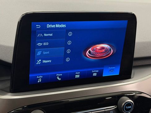 Certified 2023 Ford Escape Active AWD/4WD image 29