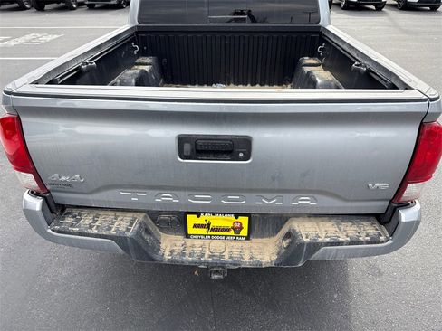 Used 2023 Toyota Tacoma SR5 w/ Technology Package image 12