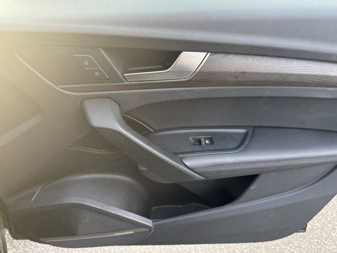 Used 2018 Audi Q5 Prestige image 30