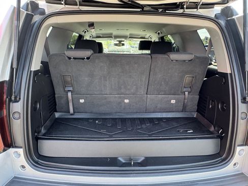 Used 2017 Chevrolet Tahoe LS AWD/4WD image 31