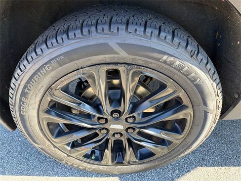 Used 2021 Cadillac XT5 Premium Luxury image 17