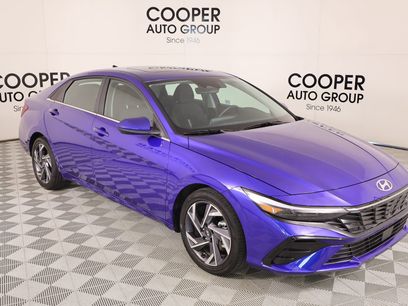 Certified 2025 Hyundai Elantra SEL