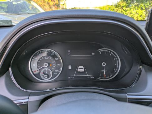 Used 2025 Genesis GV70 2.5T image 27