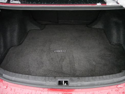 Used 2013 Toyota Corolla S image 18