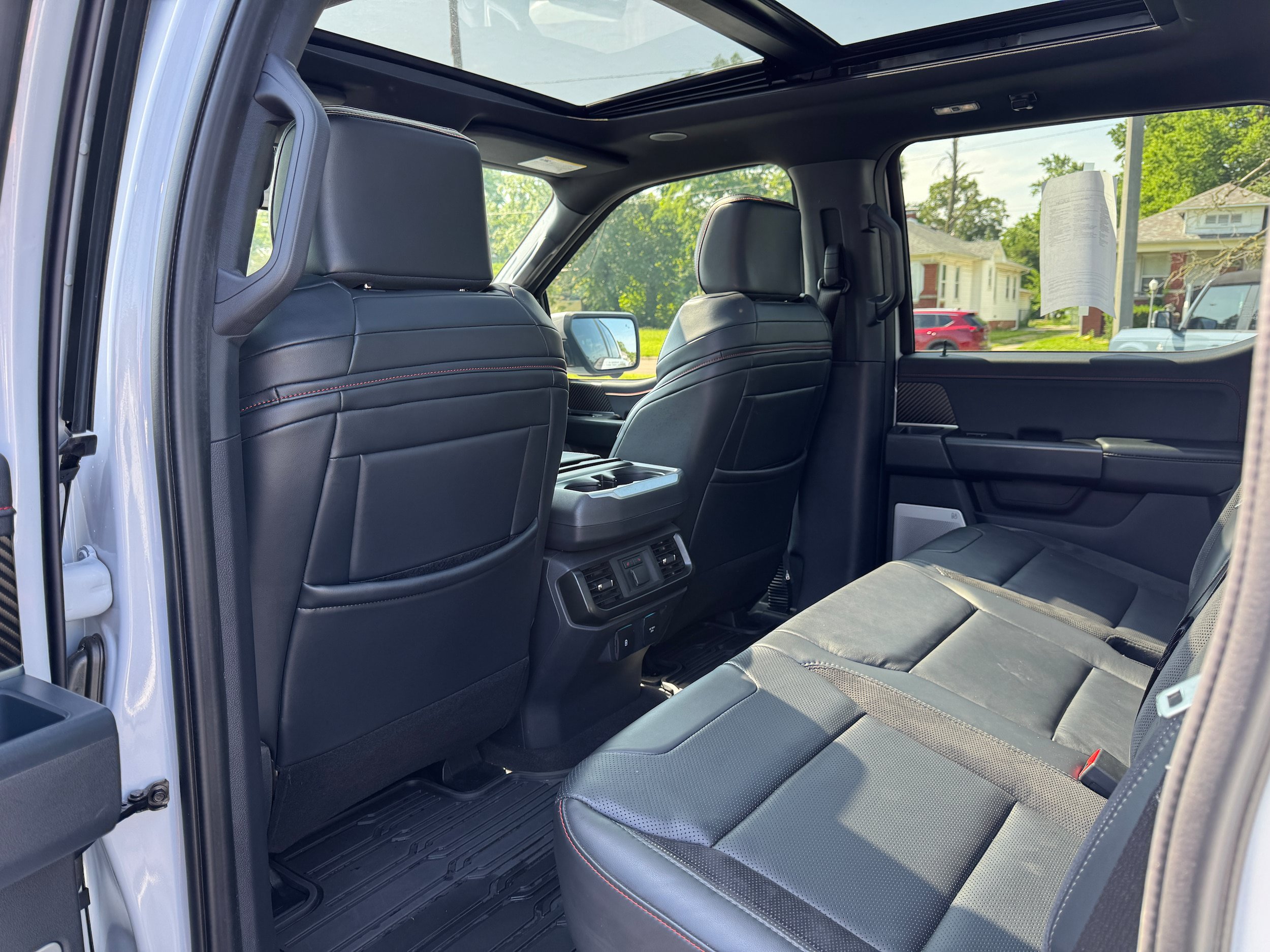 Used 2025 Ford F150 Raptor AWD/4WD image 13
