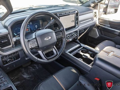 Used 2024 Ford F350 Platinum image 24